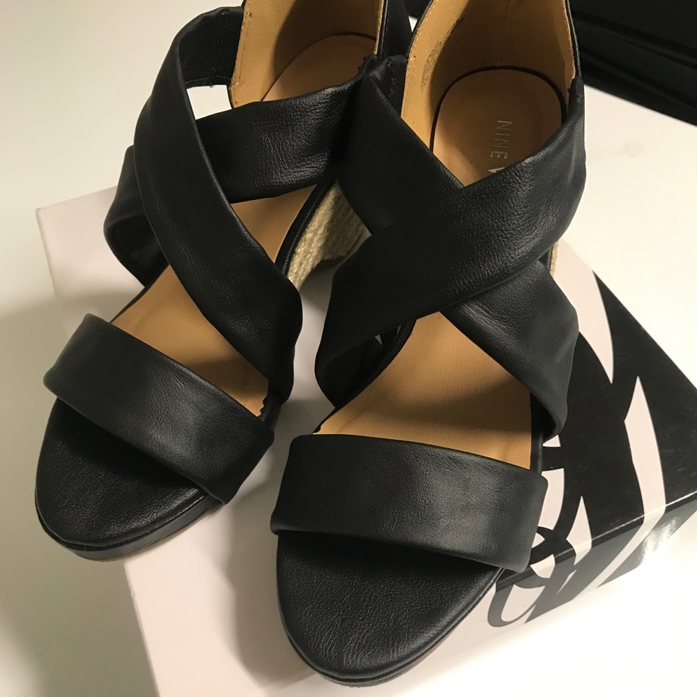 Nine West Sienaff wedges (SZ: 7.5)